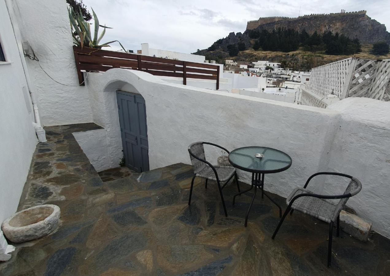 Toulipa * Lindos (Rhodes)